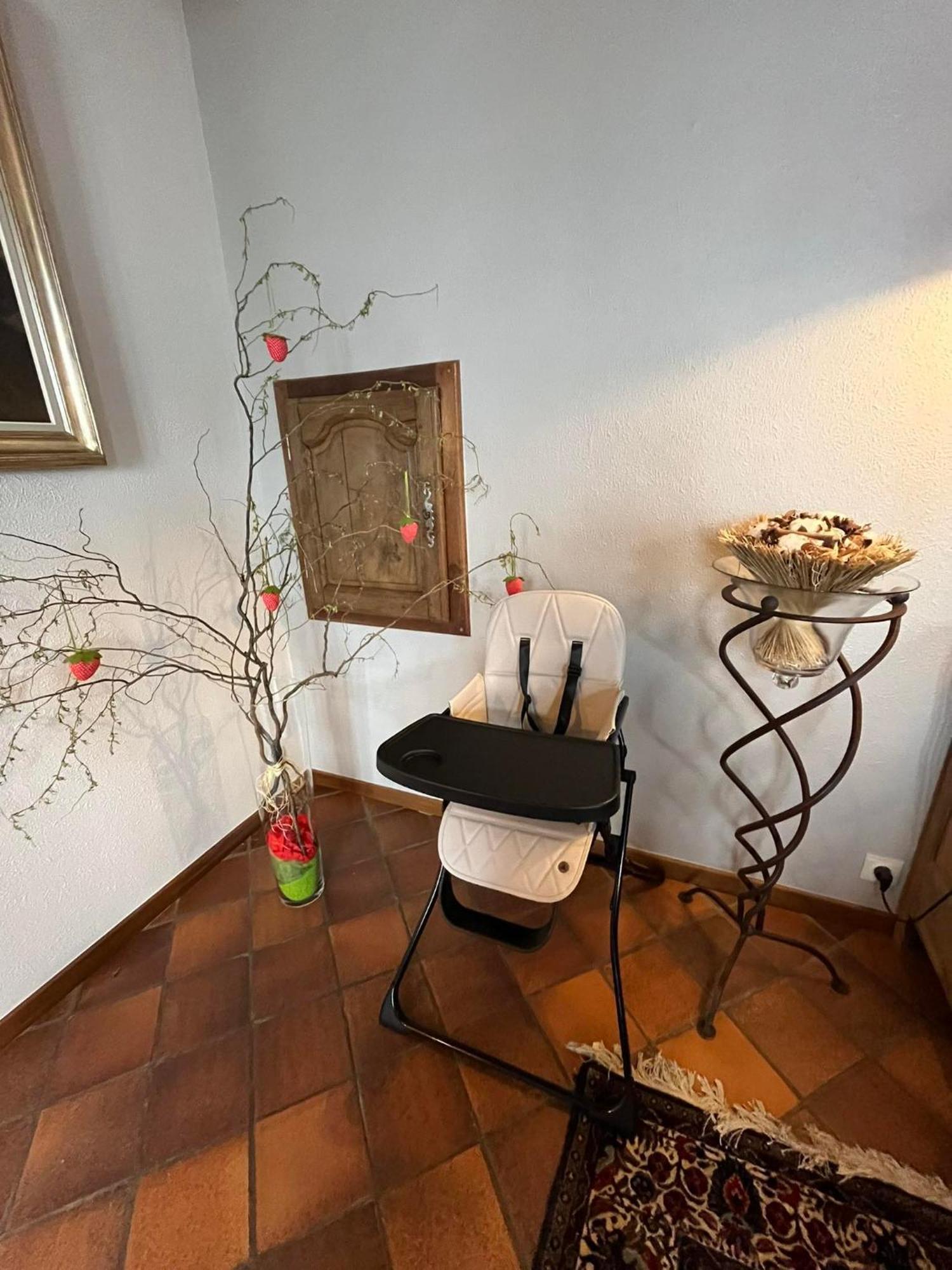 L'hote-antique